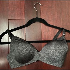Unworn VS bra (32D)
